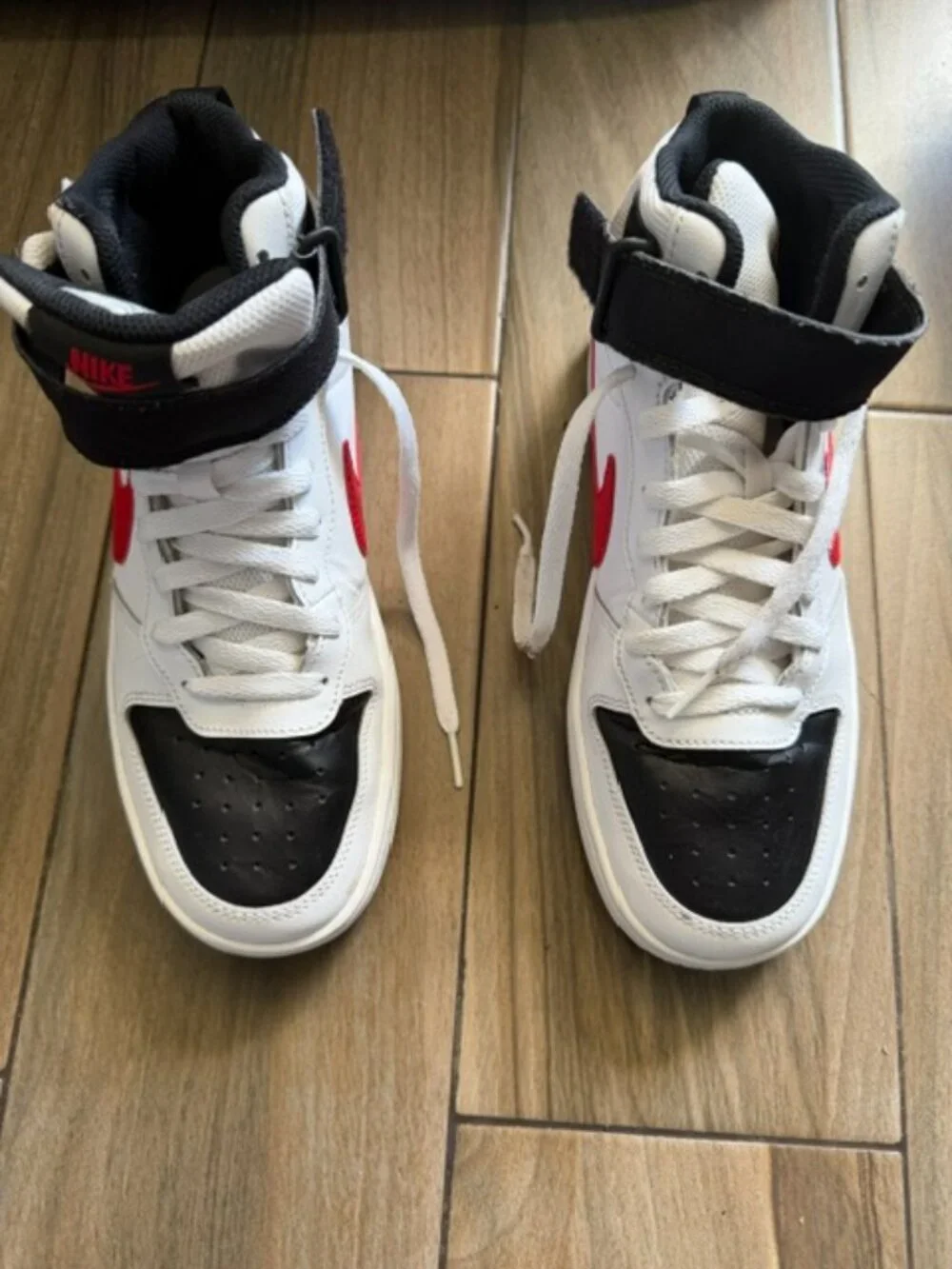 Nike High-top Sneakers 7 Youth Size